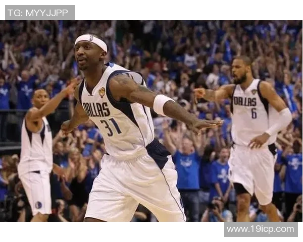 2011年NBA季后赛小牛与湖人第二场激战回顾及精彩瞬间分析